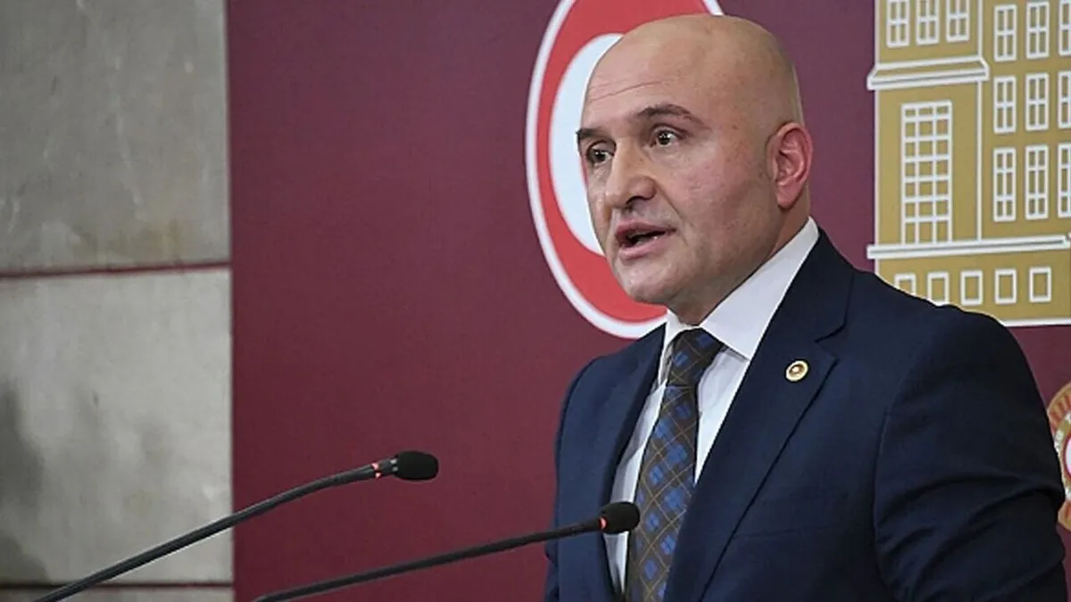 İYİ Parti Samsun Milletvekili Erhan Usta'dan hükümetin ekonomi yönetimine tepki