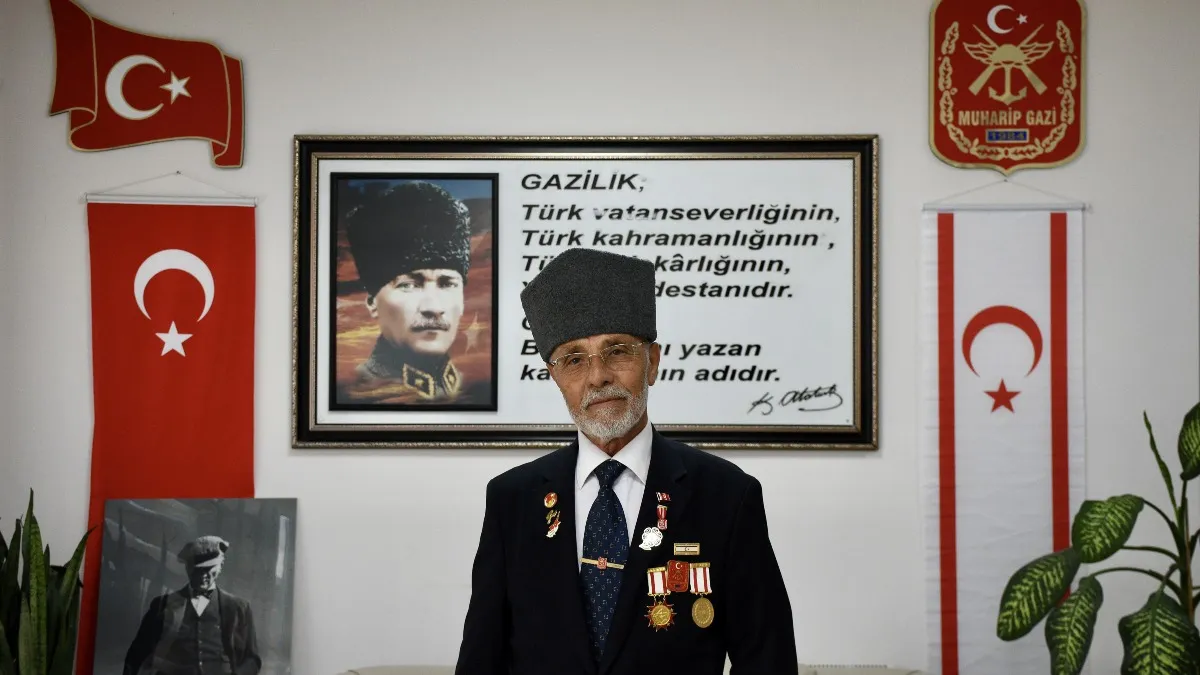 Kıbrıs Gazisi Hasan Dost denizden kurtardığı silah arkadaşlarını unutamıyor