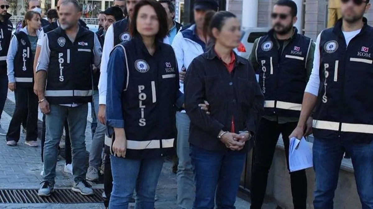 Kuşadası Belediyesi soruşturmasında yeni gelişme: 21 şüpheli hakkında işlem