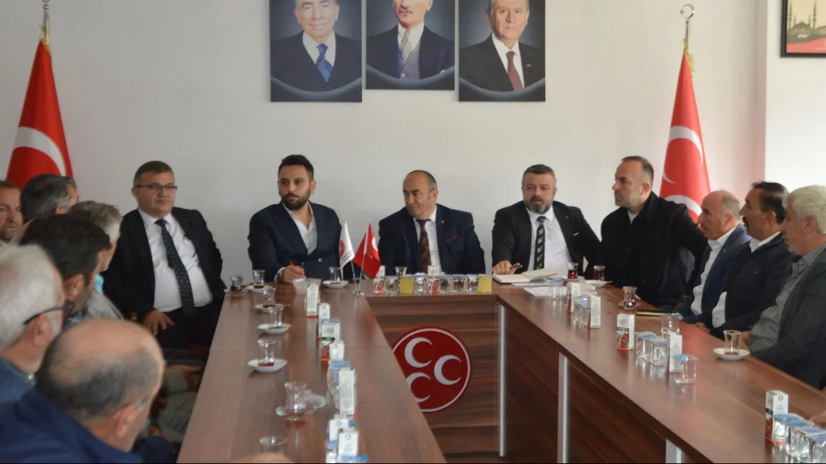 MHP Samsun heyeti Havza’da muhtarlarla buluştu