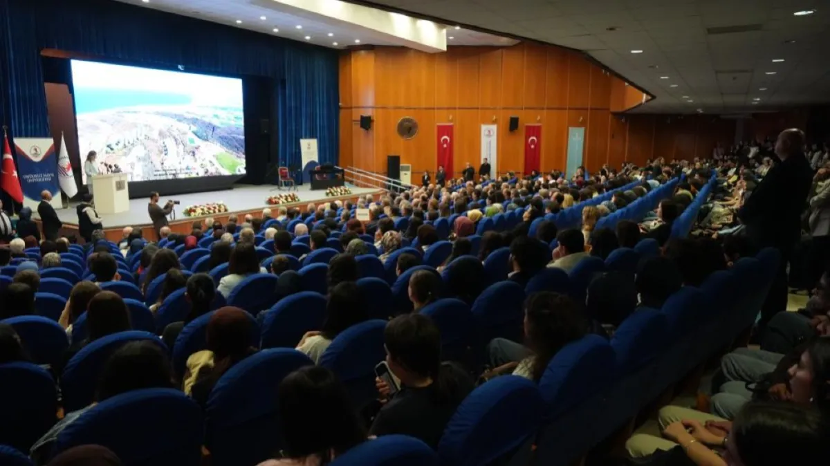 OMÜ'de 2026-2027 Akademik Yılı törenle başladı