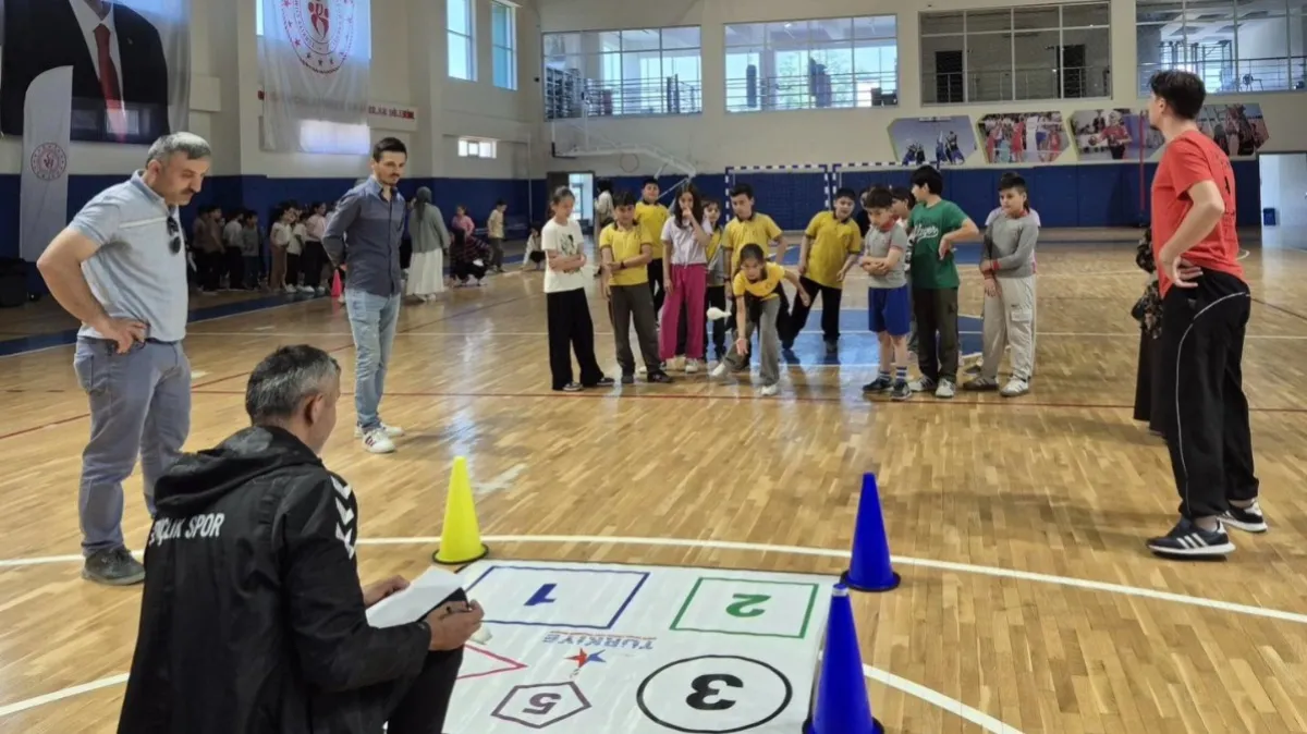 Salıpazarı'nda Balonya bileti sahiplerini buldu