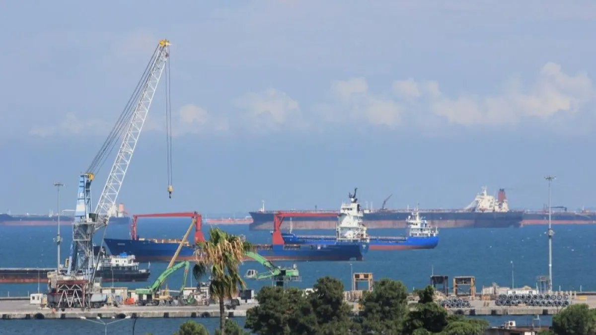 Samsun açıklarında gemi yoğunluğu: Sayı artıyor