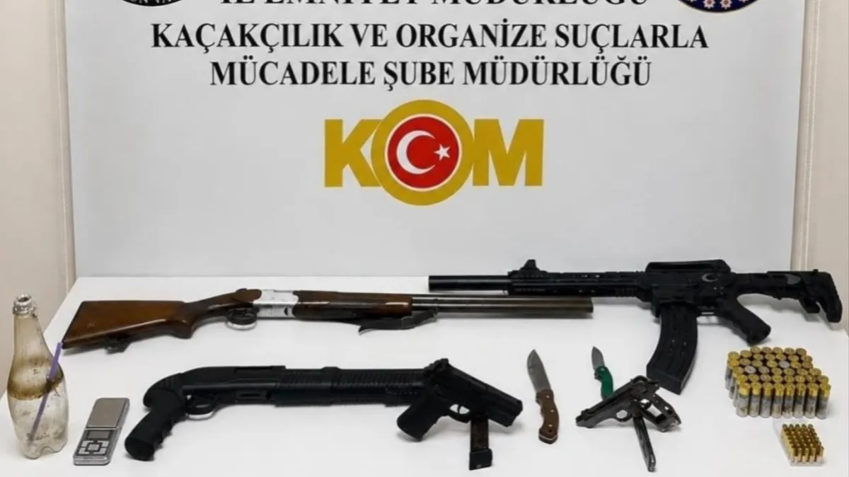 Samsun Bafra’da silah operasyonu: 3 gözaltı
