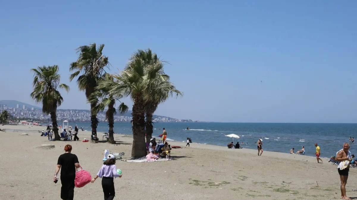 Samsun sahili turist bekliyor