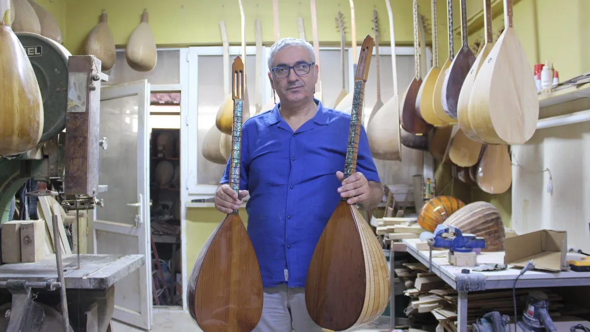 Samsun’da 3 nesildir yaşatılıyor! Müzik mirasının peşinden 40 yıldır gidiyor
