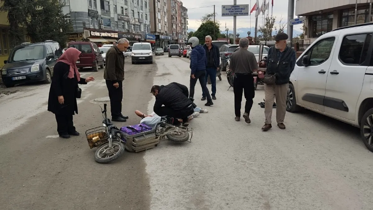 Samsun'da bisiklet kazası: 18 yaşındaki genç yaralandı