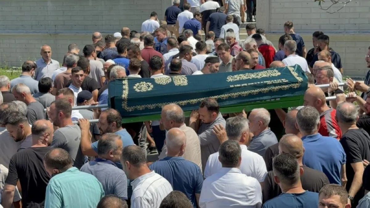 Samsun'da denizde boğulan Emir son yolculuğuna uğurlandı