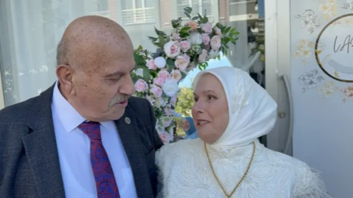 Samsun'da filmleri aratmayan vefa: 52 yıl önce kaçan çift torunlarının sürpriziyle dünyaevine girdi!