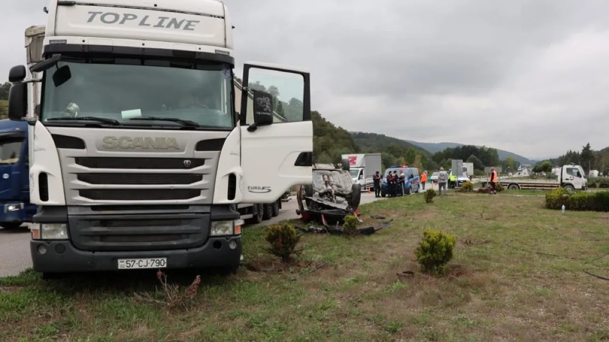 Samsun’da korkunç kaza: Tır ile otomobil çarpıştı