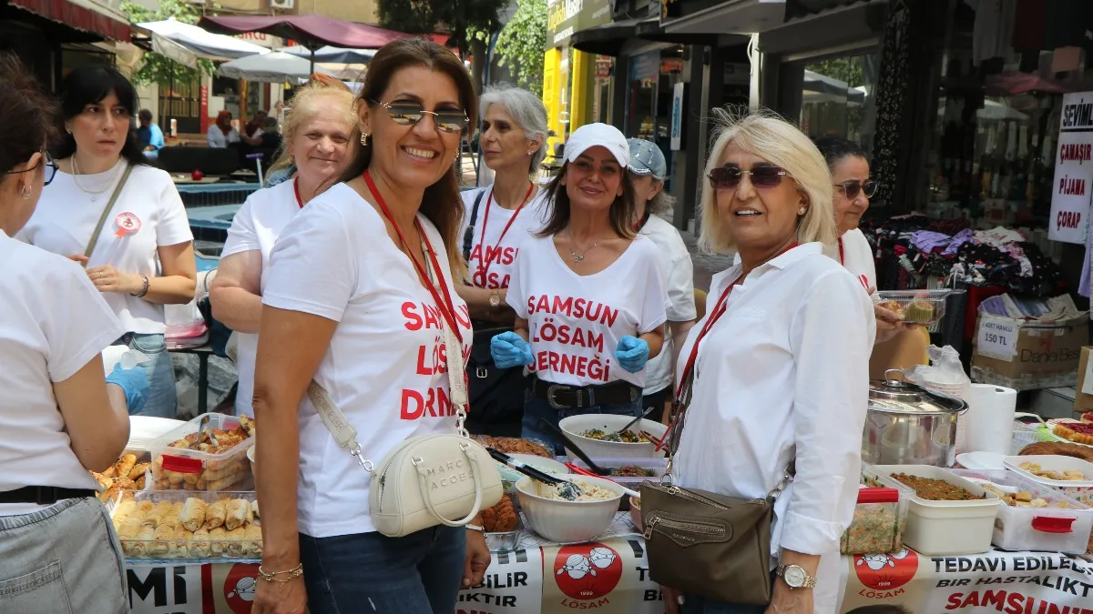 Samsun'da Lösemili çocuklar için gıda kermesi