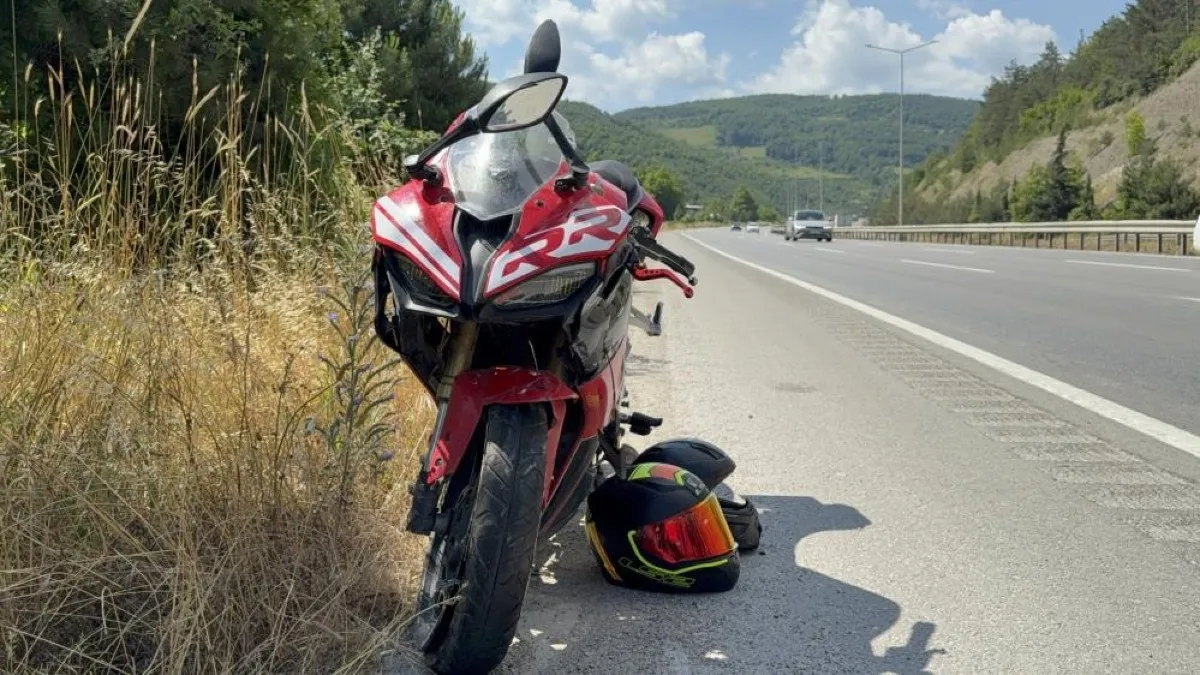 Samsun'da motosiklet TIR'a arkadan çarptı: Gençler yaralandı