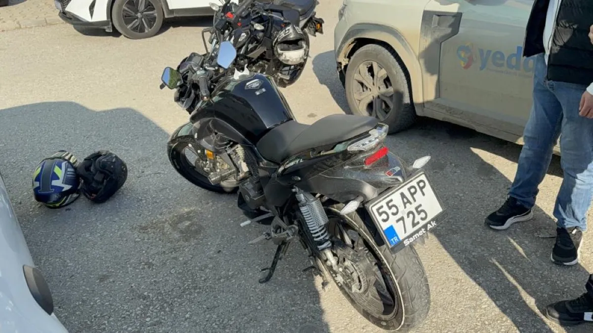 Samsun'da motosikletle otomobil çarpıştı: 1 yaralı