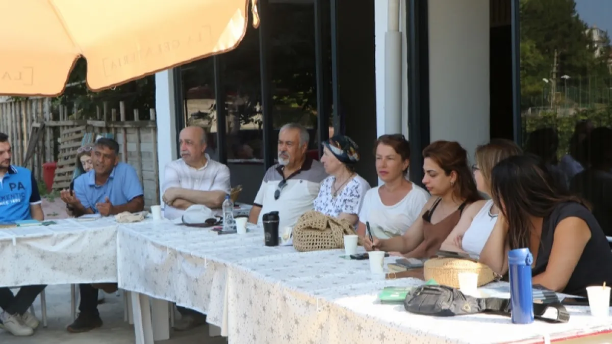 Samsun’da okurlar buluştu, kitaplar çocuklar için toplandı