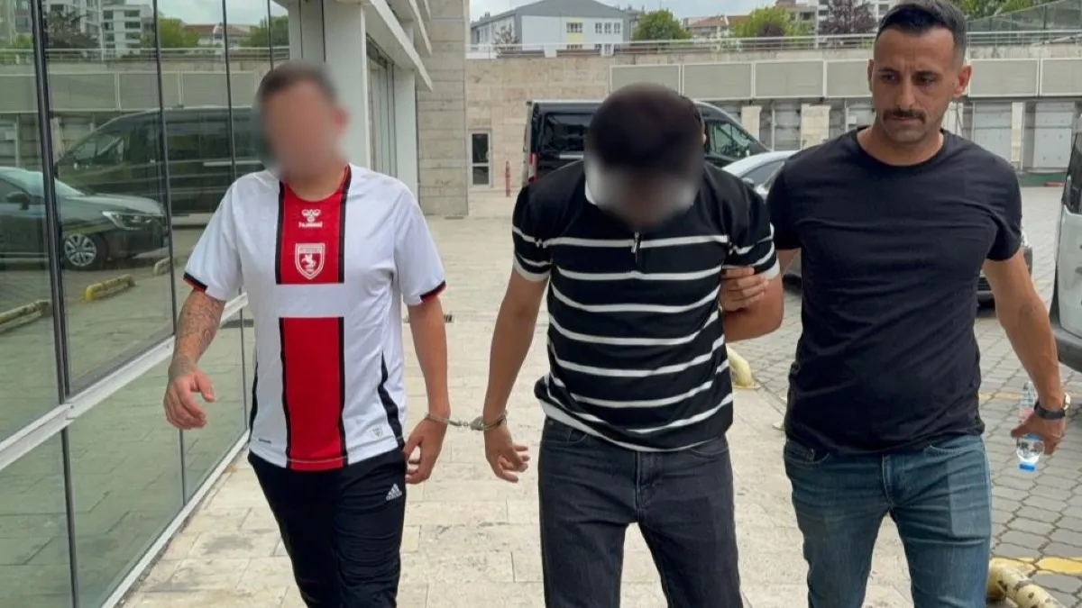 Samsun'da uyuşturucu ticaretinden 2 şüpheli adliyede
