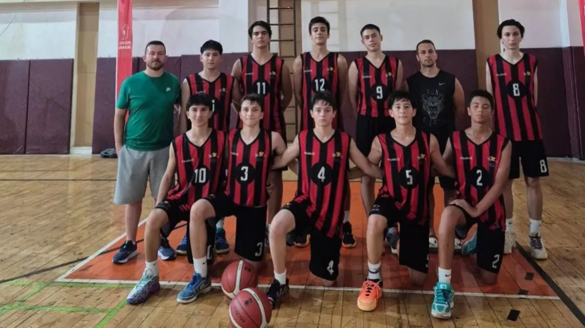 Samsunlu genç basketbolculardan Türkiye Şampiyonası’nda önemli derece