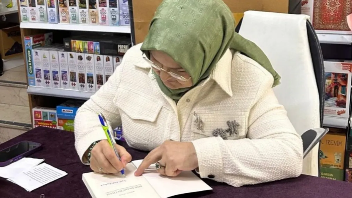 Samsunlu yazar Birgül Güney’den ilk imza günü