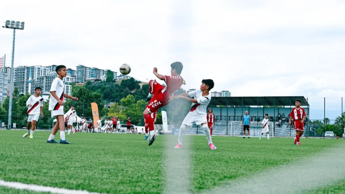 Samsunspor ve KKTC U12, Mete Adanır için sahaya çıktı