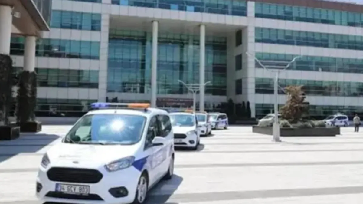 ‘Şapkalılar’ soruşturmasında CHP’li Meclis üyesi tutuklandı