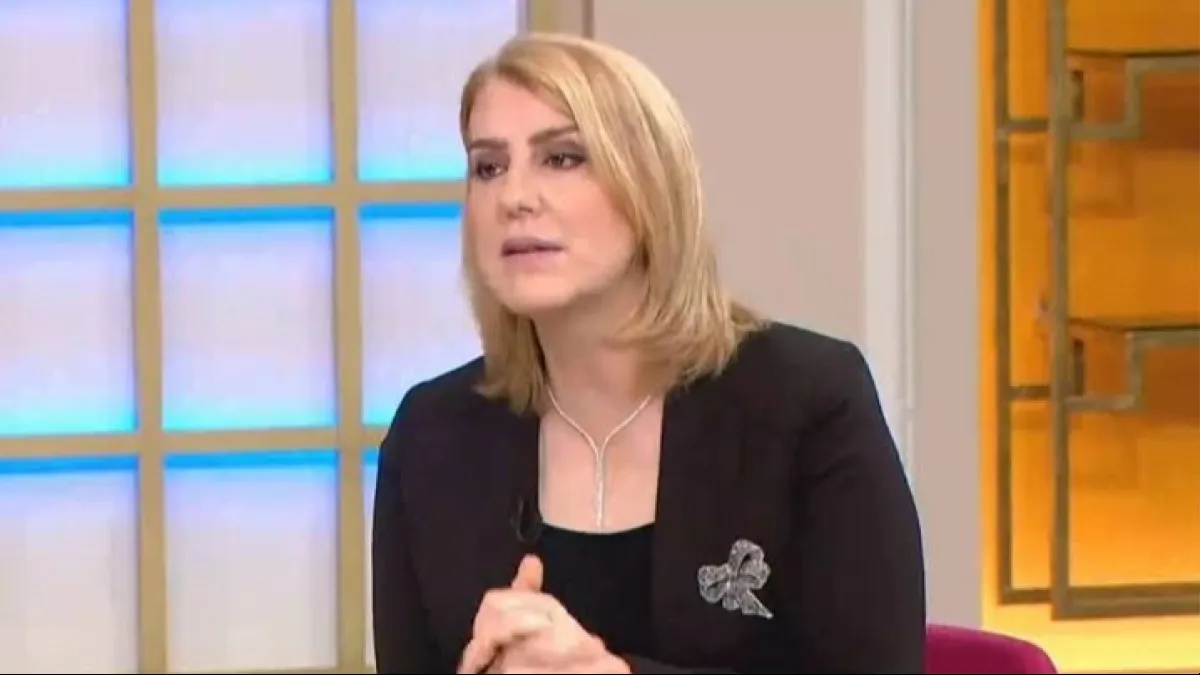 Sevda Türküsev'den kıyafet eleştirisi: Erkeklerinkini garipsiyorsunuz, kadınlarınkini alkışlıyorsunuz