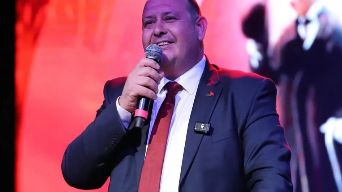 Sevgilisiyle mesajları ortaya çıkmıştı! CHP'li Başkan tutuklandı...