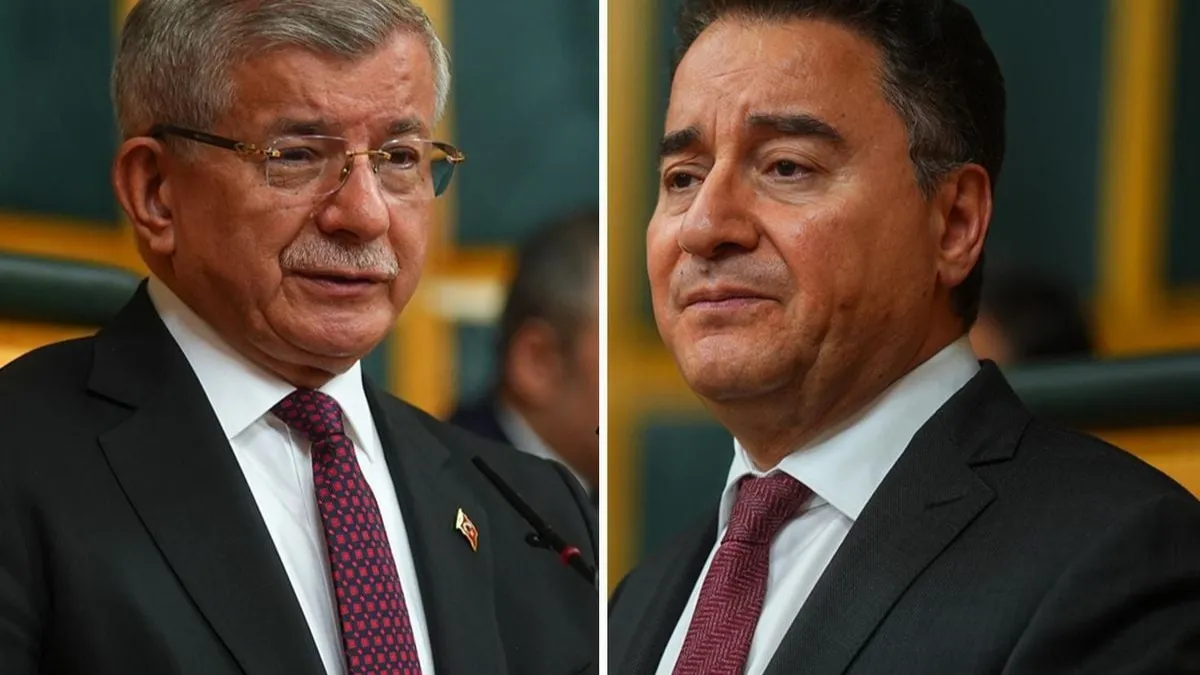 Siyaset kulislerini hareketlendiren Babacan-Davutoğlu buluşması