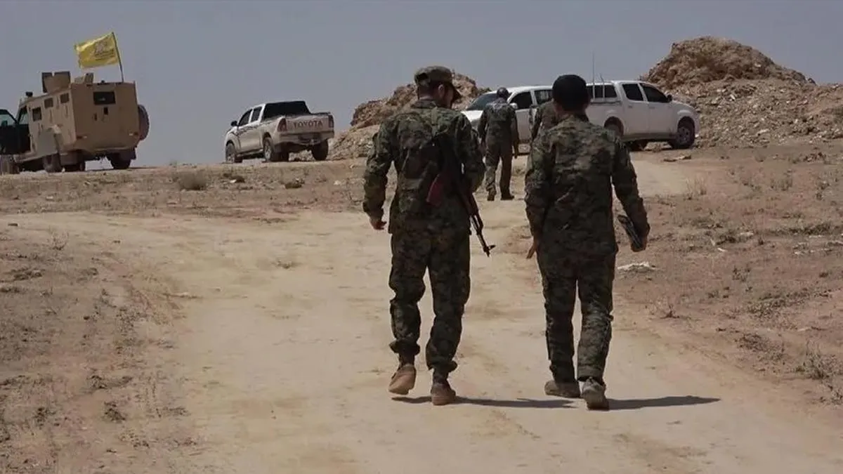 Suriye'de terör örgütü YPG kendini feshetti