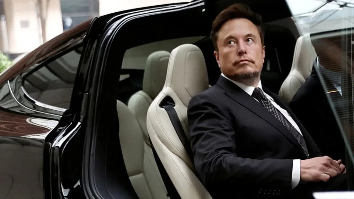 Tesla’nın milyarlık hayali tartışma yarattı! Roadster’dan sadece birkaç yüz adet üretilebilir