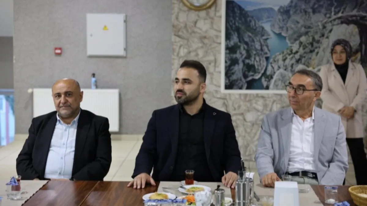 Vezirköprü Belediyesi'nden emekli olan personele vefa