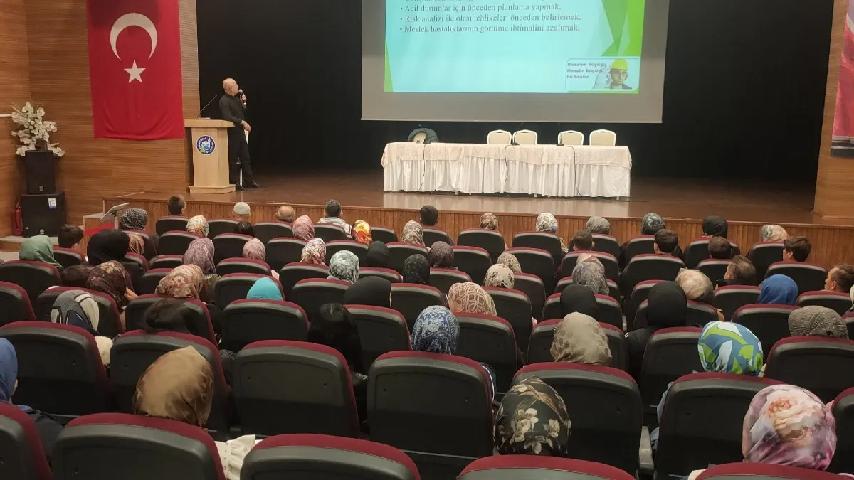 Vezirköprü’de 160 personele iş sağlığı ve güvenliği eğitimi
