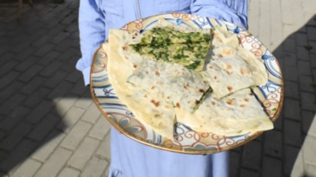 Vezirköprü’nün unutulmayan lezzeti: Kaz otu gözlemesi