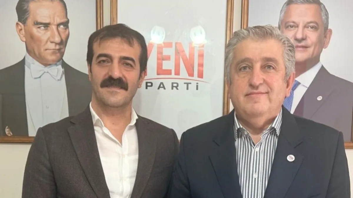 Yeni Parti Samsun Milletvekili Murat Çan'dan Umut Alkaç'a tebrik ziyareti