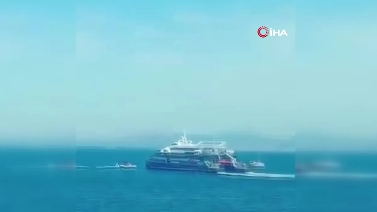 Yolcu gemisi ile yelkenli tekne çarpıştı: 3 ölü, 1 kayıp