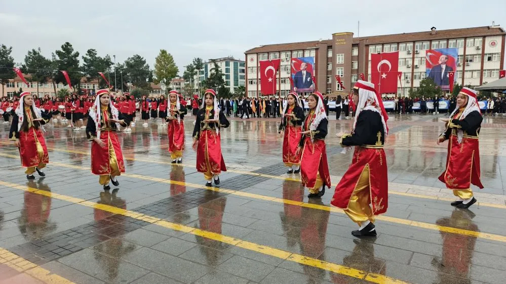 Bafra'da Cumhuriyet Bayramı coşkusu! Meydan doldu taştı