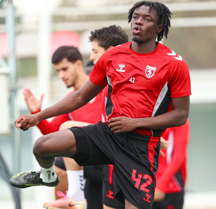 Samsunspor, Başakşehir deplasmanına yoğun tempoyla hazırlanıyor - 5