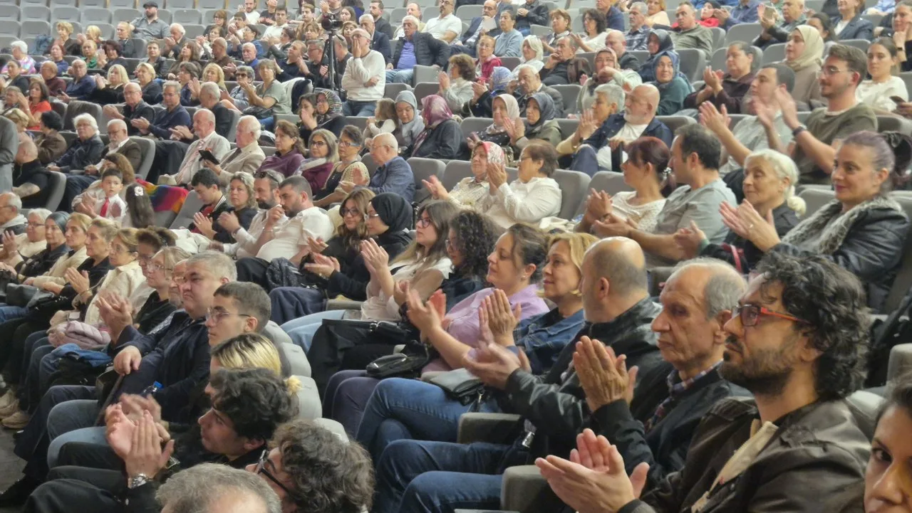 Samsun'da Cumhuriyet coşkusu! SAYSAD'dan ilk konser