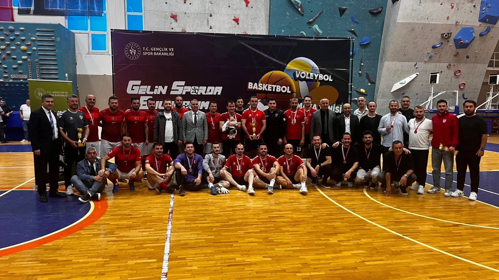 Samsun Kamu Sporları Futsal müsabakaları sona erdi