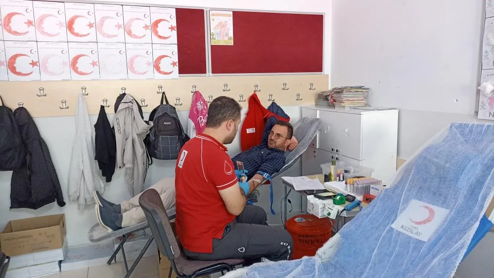 Samsun'da Okulumda ‘Kan’panya Var etkinliğinde kan bağışı