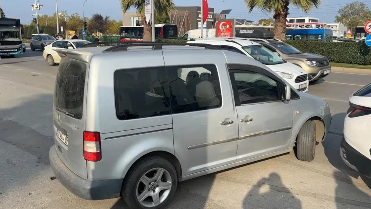 Samsun'da hafif ticari aracın çarptığı kadın yaralandı