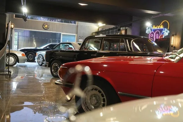 Samsun'da çocukluk hayali Mercedes müzesine dönüştü