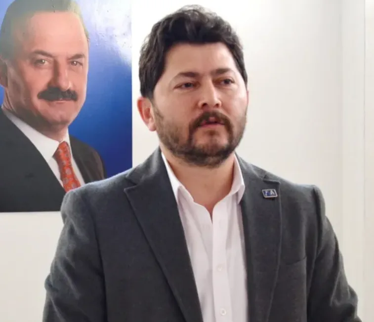 Anahtar Parti Genel Başkanı Yavuz Ağıralioğlu Samsun'a geliyor