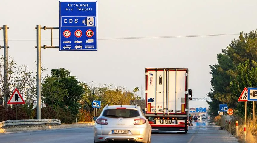 Trafikte yeni dönem! Radarı görünce frene basmak yetmeyecek