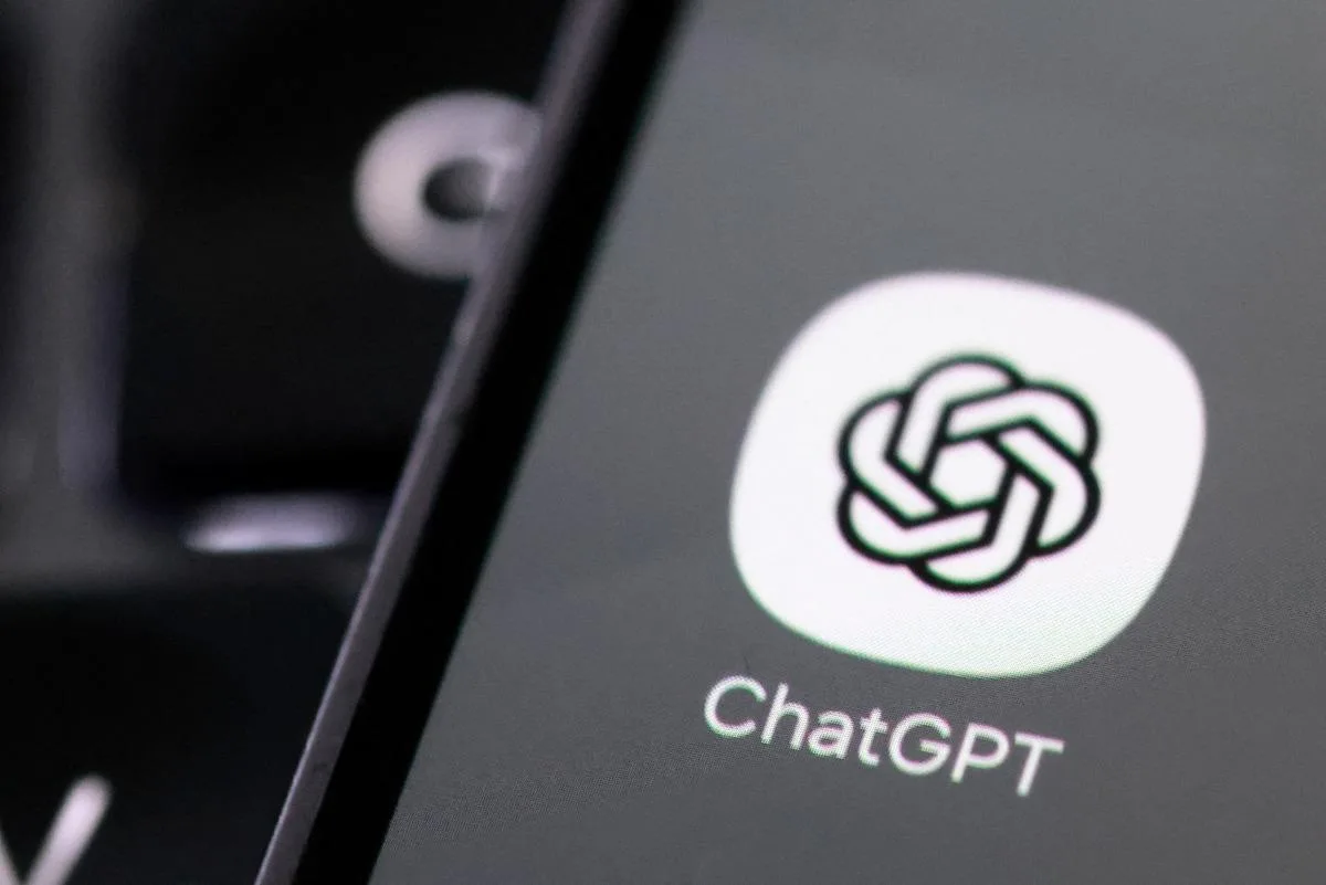 ChatGPT'ye danıştı, haftalarca hastanede yattığını iddia etti