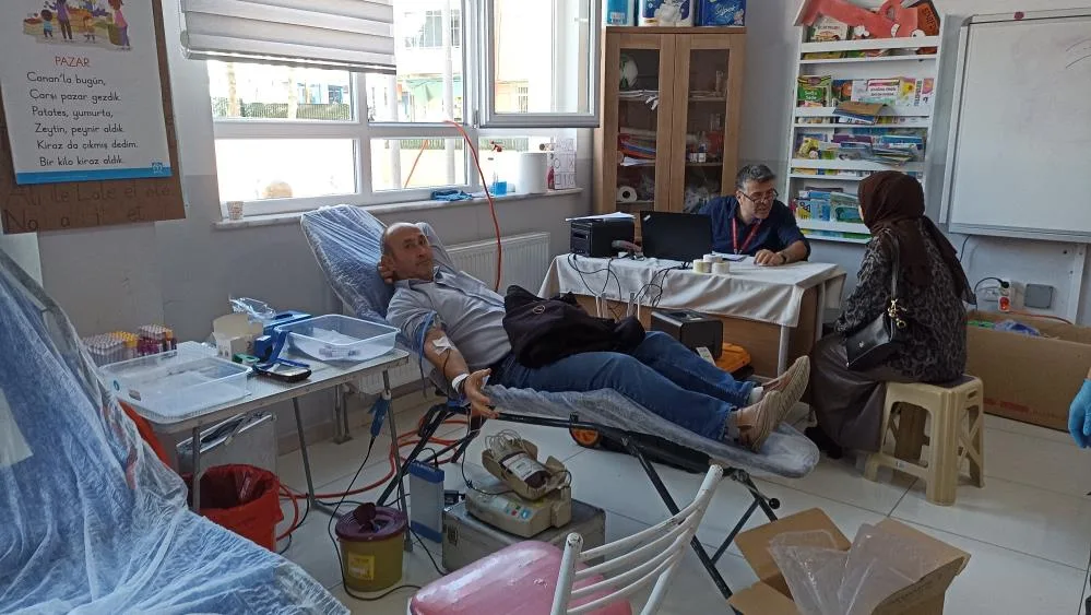 Samsun'da Okulumda ‘Kan’panya Var etkinliğinde kan bağışı