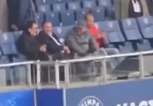 Samsunspor'un Kasımpaşa yenilgisi sonrası Yüksel Yıldırım'ın görüntüsü kamerada! Tepkisi gündem oldu...