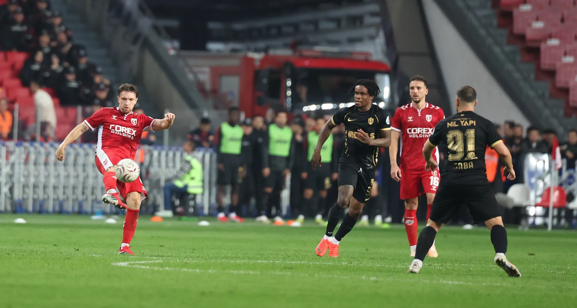Samsunspor'un mağlubiyetine neden olan gol haftanın en iyileri arasında - 5