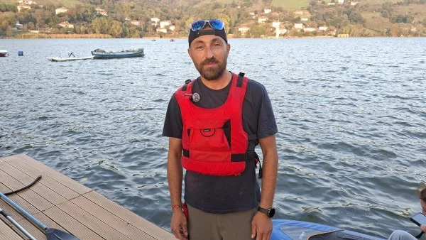 Samsun'da Kızılırmak üzerinde kano keyfi: Kış yaklaşsa da ilgi sürüyor