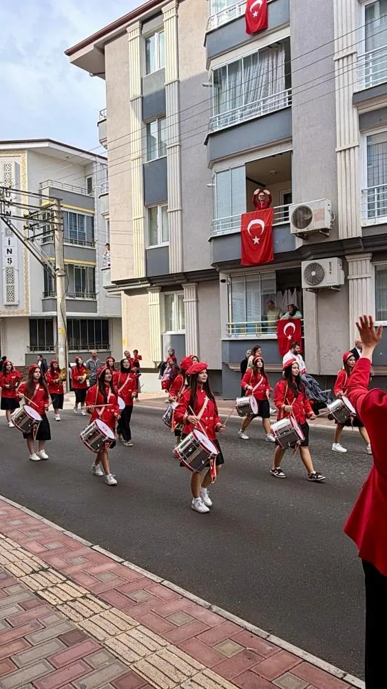 Samsun'da öğrencilerden öğretmenlerine vefa