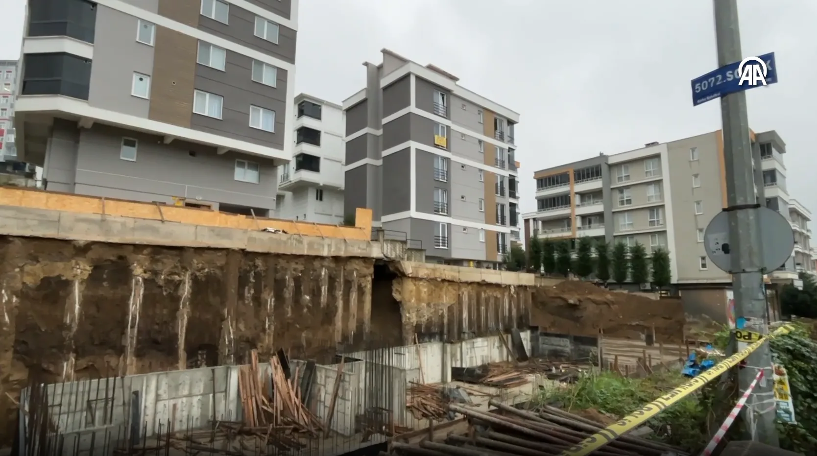 Samsun'da 5 katlı binada heyelan alarmı: Polis binayı boşalttı - 1