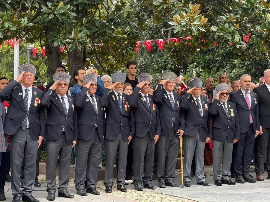 Samsun'da 1919 metrelik Türk bayrağıyla Cumhuriyet coşkusu - 10